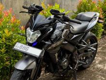 https://riyasewana.com/uploads/bajaj-ns200-2914211524833.jpg