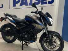 https://riyasewana.com/uploads/bajaj-ns200-301104074373.jpg