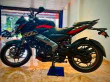 https://riyasewana.com/uploads/bajaj-ns200-302031084163.jpg