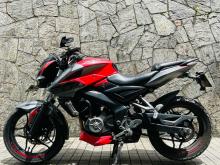 Bajaj Pulsar NS200 2017 Motorbike