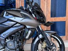 Bajaj Pulsar NS200 2018 Motorbike