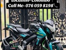 Bajaj Pulsar NS200 2016 Motorbike