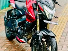 Bajaj Pulsar NS200 2025 Motorbike