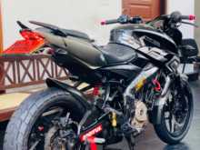 https://riyasewana.com/uploads/bajaj-ns200-bae-2413521513592.jpg