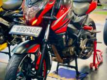 https://riyasewana.com/uploads/bajaj-ns200-bdq-510065013052.jpg