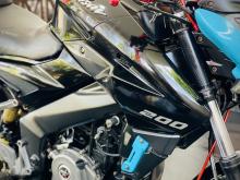 https://riyasewana.com/uploads/bajaj-ns200-bgx-618463719145.jpg