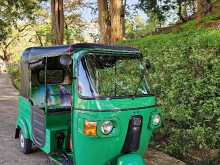 Bajaj ORIGINAL PAINT 4STROCK 2012 Three Wheel