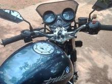https://riyasewana.com/uploads/bajaj-palsar-150-11013036096.jpg