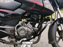 Bajaj Pulsar 150 2018 Motorbike