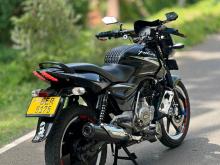 Bajaj Pulsar 150 2017 Motorbike