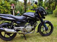 Bajaj Pulsar 150 2016 Motorbike