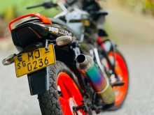 https://riyasewana.com/uploads/bajaj-palsar-180-101246384943.jpg