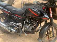 https://riyasewana.com/uploads/bajaj-palser-135-2613111313714.jpg