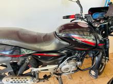 Bajaj Pulsar 150 2013 Motorbike