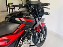 https://riyasewana.com/uploads/bajaj-palser-150-301429114202.jpg