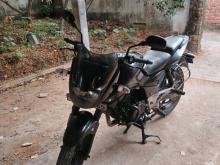 Bajaj Pulsar 200 2008 Motorbike