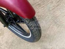 https://riyasewana.com/uploads/bajaj-patina-139231040531925.jpg