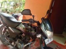 https://riyasewana.com/uploads/bajaj-patina-16134049433266.jpg