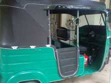 https://riyasewana.com/uploads/bajaj-petrol-4652284633.jpg