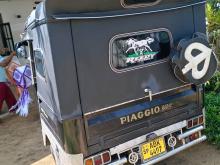 Bajaj RE 2015 Three Wheel