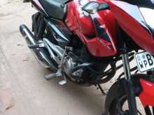 Bajaj Pilser 135 2014 Motorbike