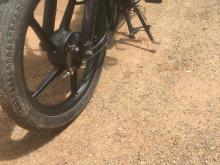 https://riyasewana.com/uploads/bajaj-platena-146522824323.jpg