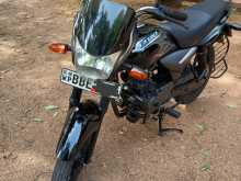 https://riyasewana.com/uploads/bajaj-platena-47024113193.jpg