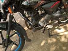 https://riyasewana.com/uploads/bajaj-plathina-100-1110373313752.jpg