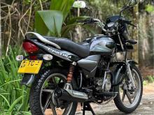 https://riyasewana.com/uploads/bajaj-platina-100-114205724151.jpg