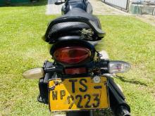 https://riyasewana.com/uploads/bajaj-platina-100-1212392919676.jpg