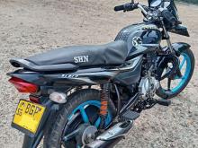 https://riyasewana.com/uploads/bajaj-platina-100-12435006385.jpg