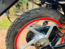 https://riyasewana.com/uploads/bajaj-platina-100-131526437006.jpg