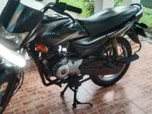 https://riyasewana.com/uploads/bajaj-platina-100-137373613504.jpg