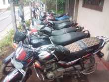 https://riyasewana.com/uploads/bajaj-platina-100-14814181866.jpg