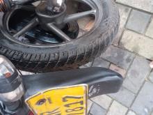 https://riyasewana.com/uploads/bajaj-platina-100-14919046564.jpg