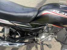 https://riyasewana.com/uploads/bajaj-platina-100-197080922693.jpg