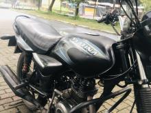 https://riyasewana.com/uploads/bajaj-platina-100-227230719295.jpg