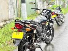 https://riyasewana.com/uploads/bajaj-platina-100-2417041722943.jpg