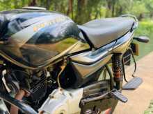 https://riyasewana.com/uploads/bajaj-platina-100-2514052913514.jpg