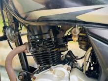 https://riyasewana.com/uploads/bajaj-platina-100-2514132219836.jpg