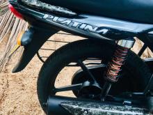 https://riyasewana.com/uploads/bajaj-platina-100-251506296215.jpg
