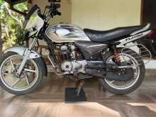 https://riyasewana.com/uploads/bajaj-platina-100-261143344153.jpg