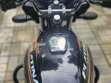 https://riyasewana.com/uploads/bajaj-platina-100-2614082413584.jpg