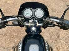 https://riyasewana.com/uploads/bajaj-platina-100-2719391922583.jpg