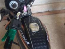 https://riyasewana.com/uploads/bajaj-platina-100-28163247407225.jpg