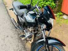 https://riyasewana.com/uploads/bajaj-platina-100-291047164223.jpg