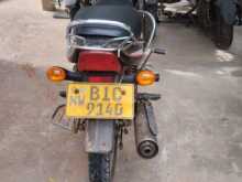 https://riyasewana.com/uploads/bajaj-platina-100-291108111374.jpg