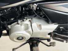 https://riyasewana.com/uploads/bajaj-platina-100-49044622803.jpg