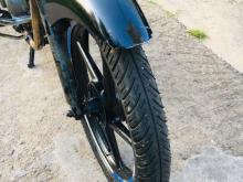https://riyasewana.com/uploads/bajaj-platina-100-52119496014.jpg