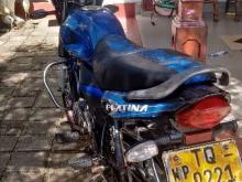 https://riyasewana.com/uploads/bajaj-platina-100-5637456166.jpg